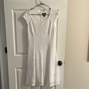 Elegant White Lace Dress